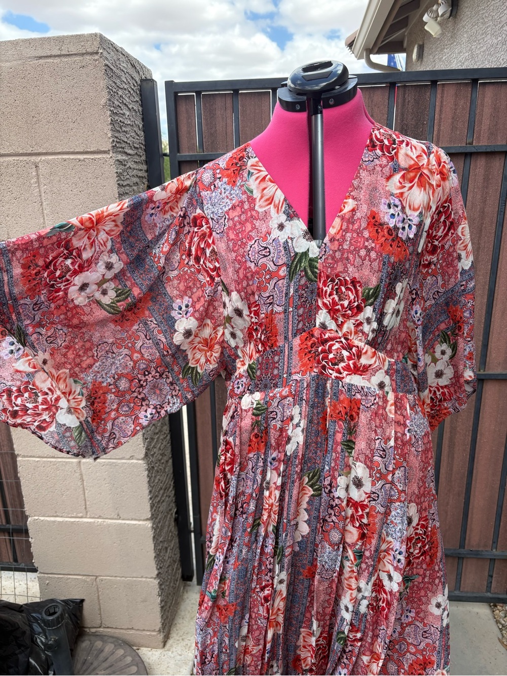 Johnny Was Jade Scarlet Printed Boho/Kimono Style Midi